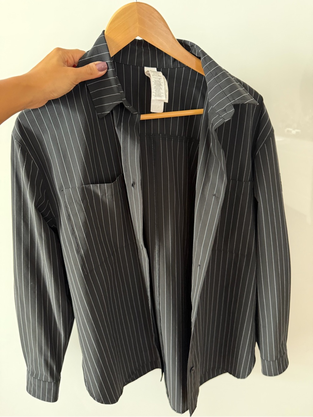 ALO Yoga Black Pinstripe Shirt — Classic Casual Button-Down